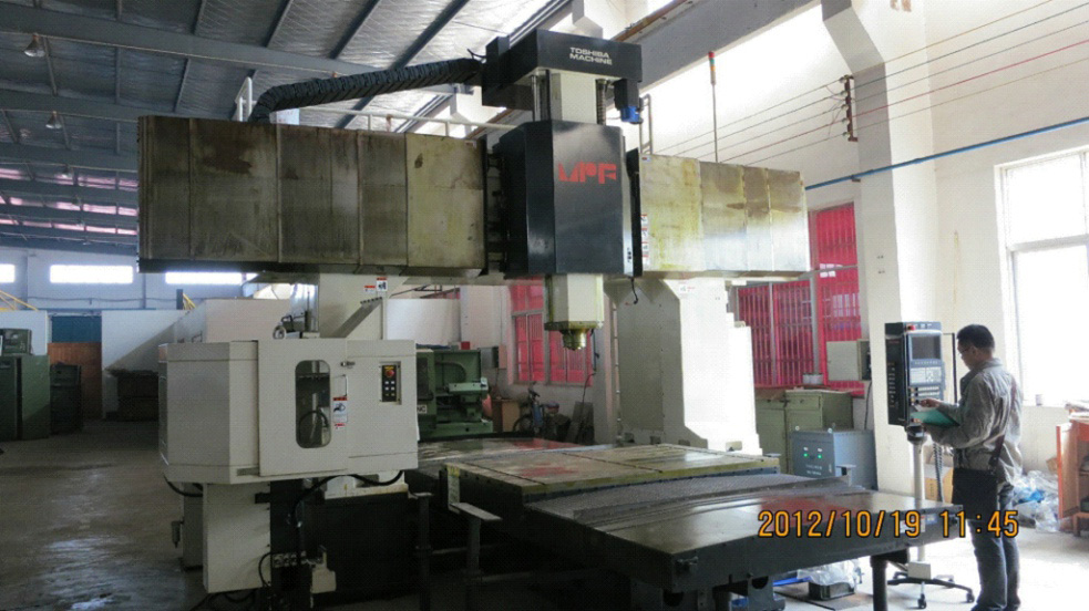 High Speed Bridge Type Machine Center  (used machin)